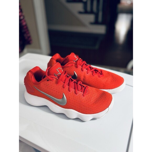 Size 8.5 Women’s Nike Shoe Hyperdunk 2017 Red White Low Top Sneaker - Picture 2 of 10